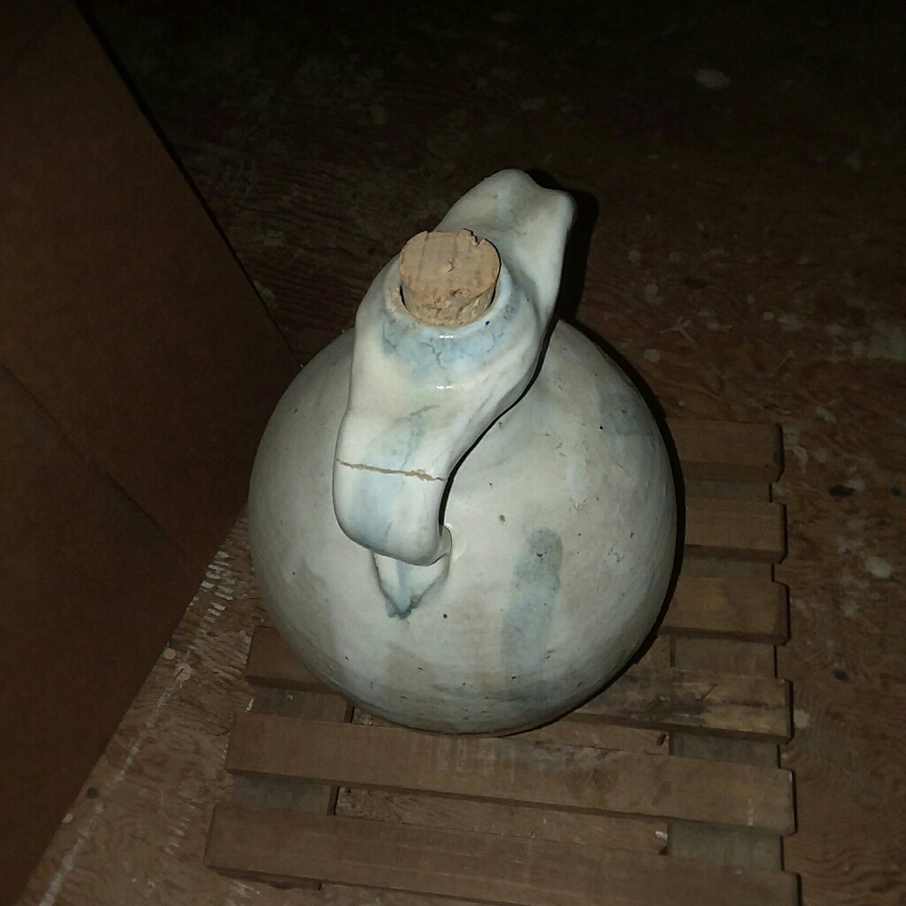 Ceramic jug - Picture 3 of 5